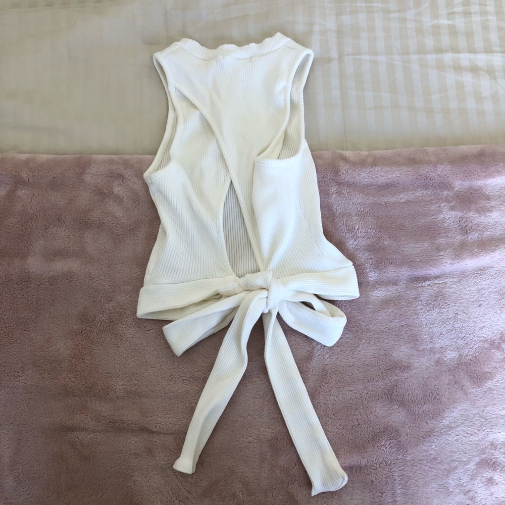 White tie back crop tank